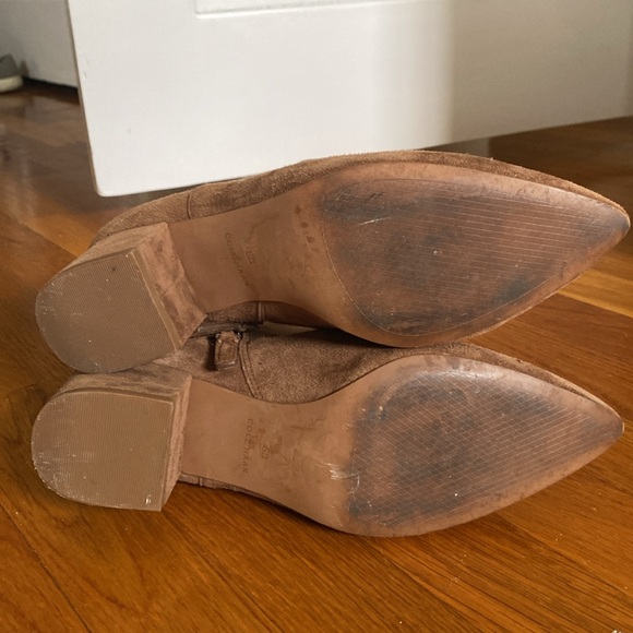 Cole Haan suede boots. Like new condition. Size 8 - Picture 6 of 7
